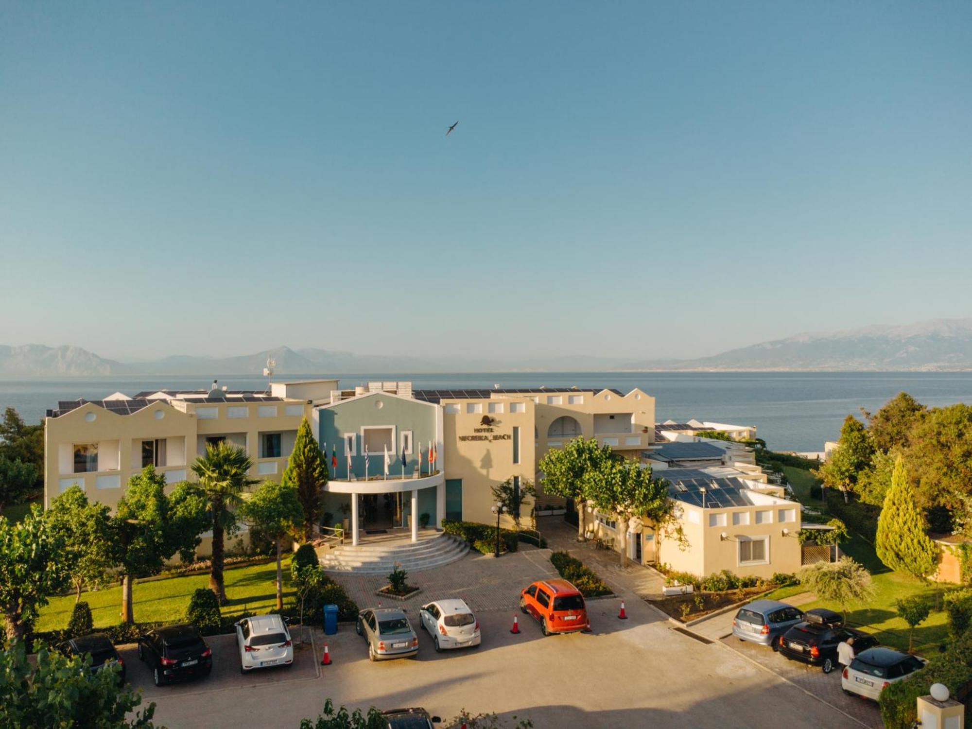 Niforeika Beach Hotel מראה חיצוני תמונה