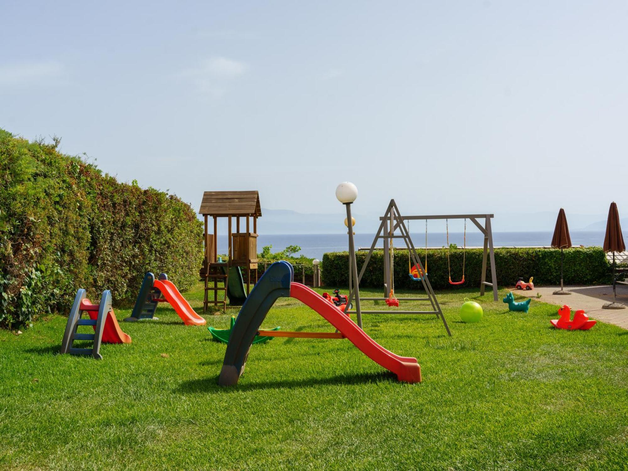 Niforeika Beach Hotel מראה חיצוני תמונה