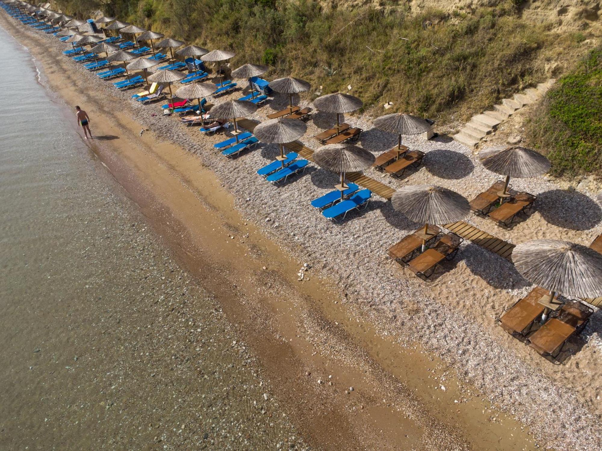 Niforeika Beach Hotel מראה חיצוני תמונה