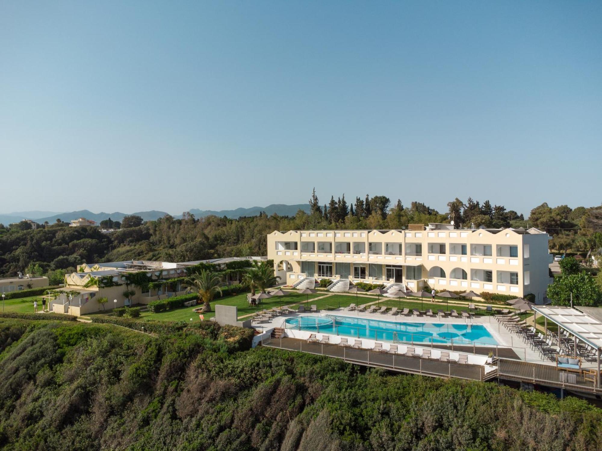 Niforeika Beach Hotel מראה חיצוני תמונה