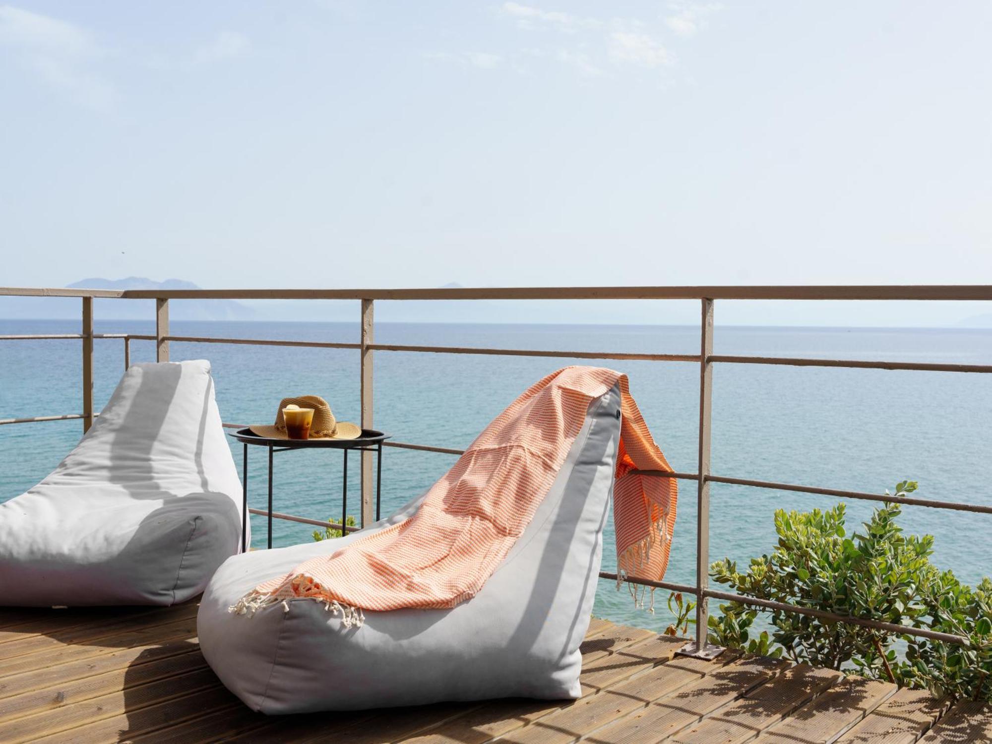 Niforeika Beach Hotel מראה חיצוני תמונה